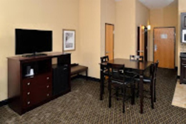 Baymont by Wyndham Ardmore I-35 image 19