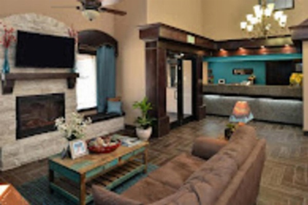 Baymont by Wyndham Ardmore I-35 image 21