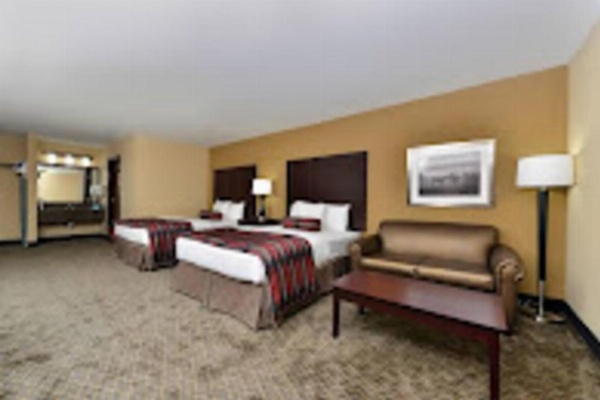 Baymont by Wyndham Ardmore I-35 image 24
